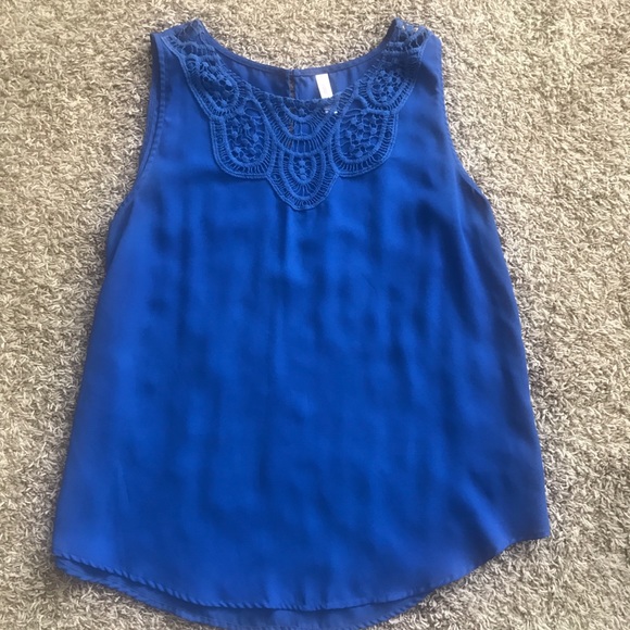 Xhilaration Tops - ✨SALE✨Royal blue sleeveless blouse